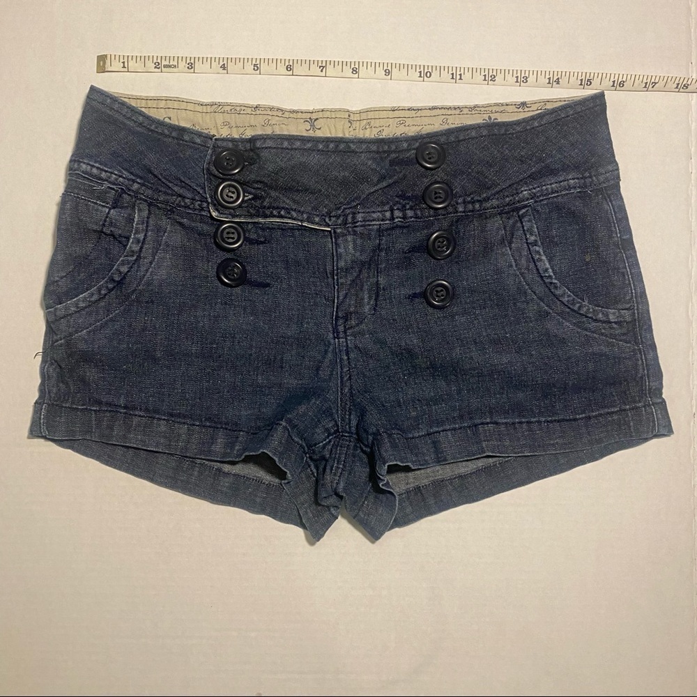 Zana Di Shorts​